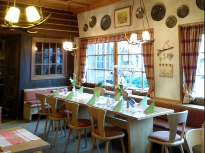 照片: LANDGASTHOF RAUBACHER HÖHE